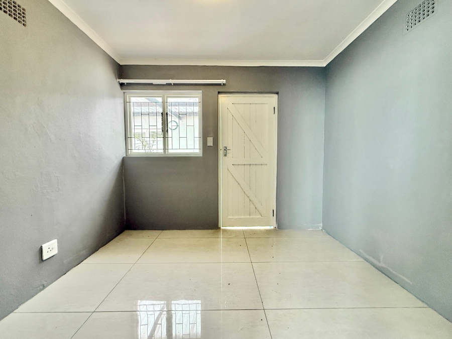 3 Bedroom Property for Sale in Table View Western Cape